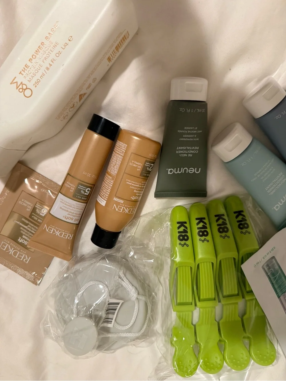 Redken Neuma K18 o&m Travel Size Hair Care Kit in Teal & Green